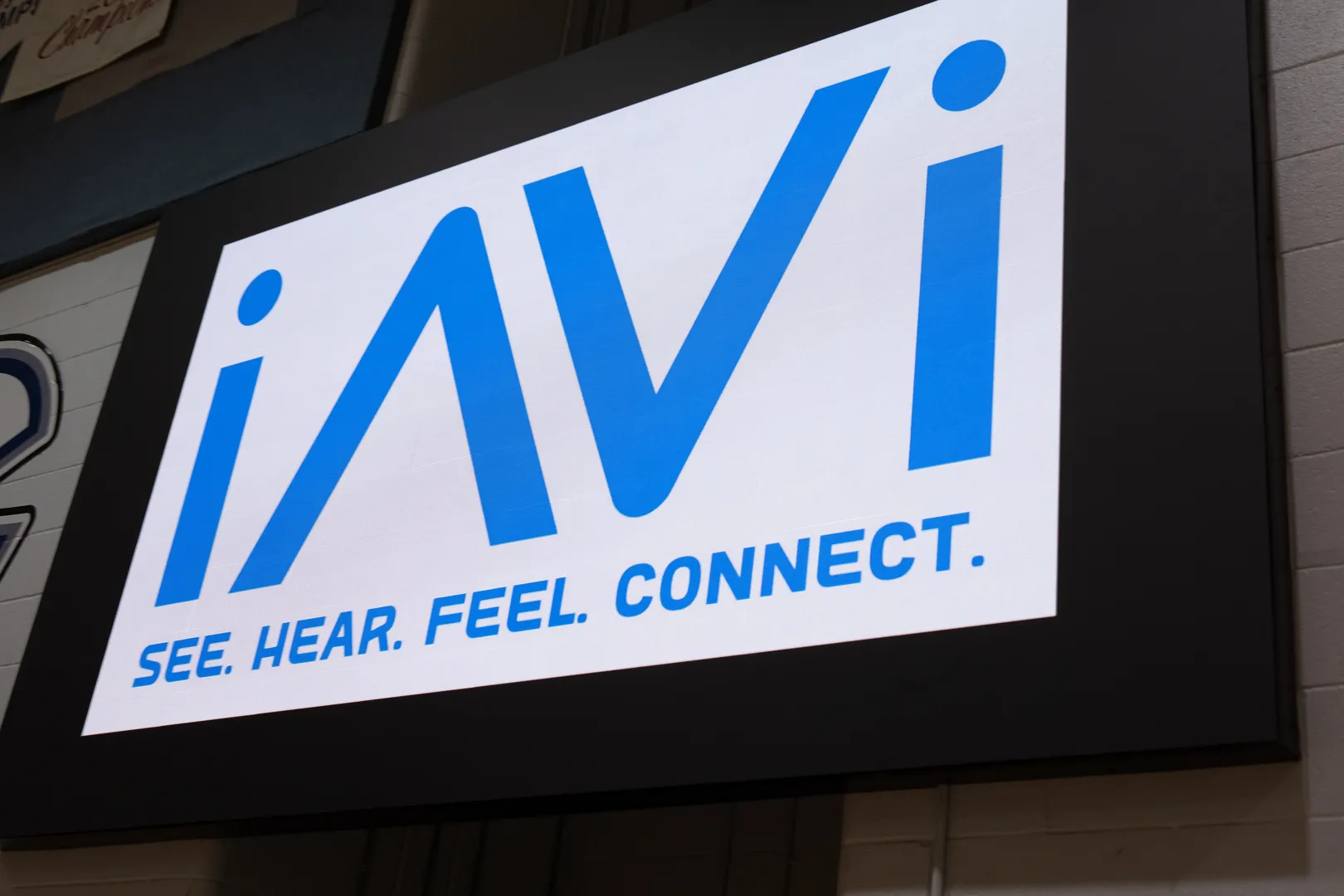 IAVI LED display